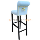 Hoker WĄSKI PIK z wałkiem, złotymi pinezkami i kołatką 116 cm