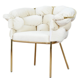 Fotel MAGNOLIA GOLD z plecionym oparciem 75 cm